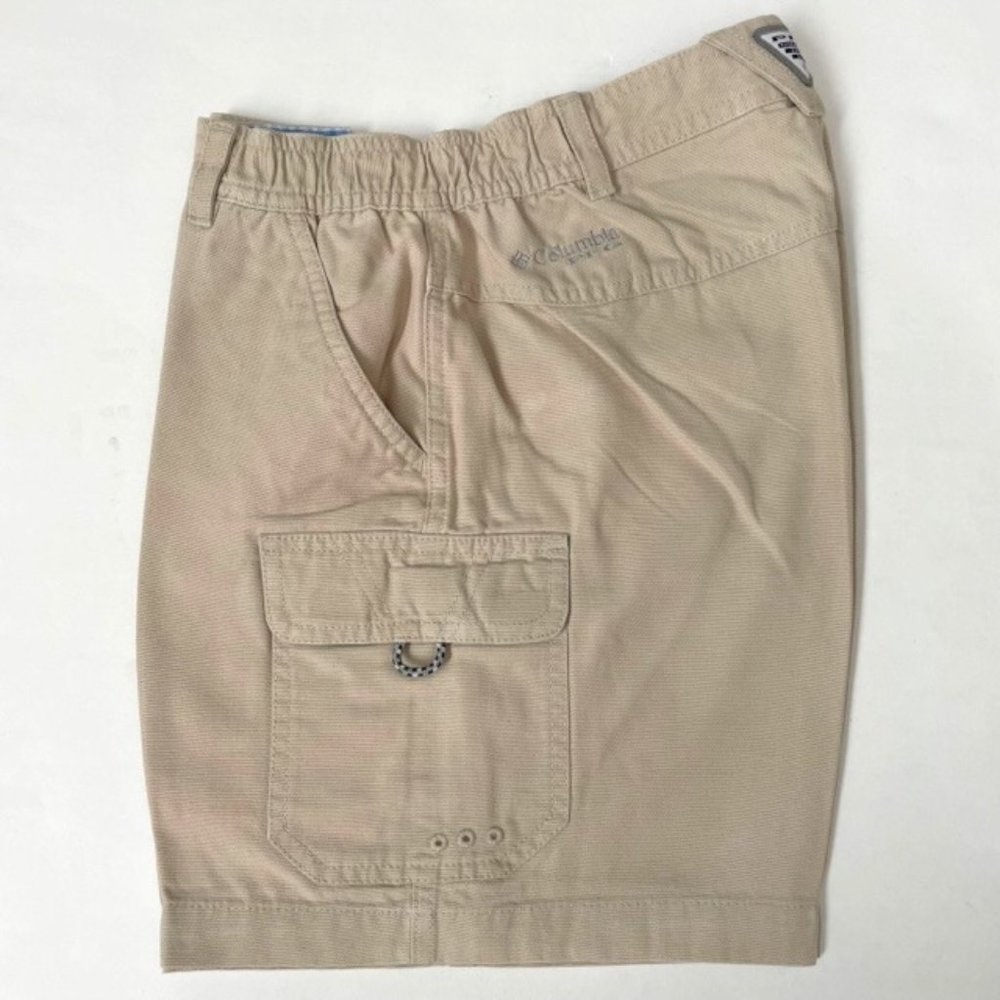 🎈HP🎈Columbia PFG Khaki/Tan Shorts-Women